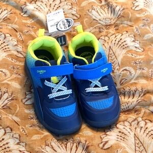 NEW Oshkosh B'gosh Boys sneakers size 11 Toddler Blue Yellow Shoes